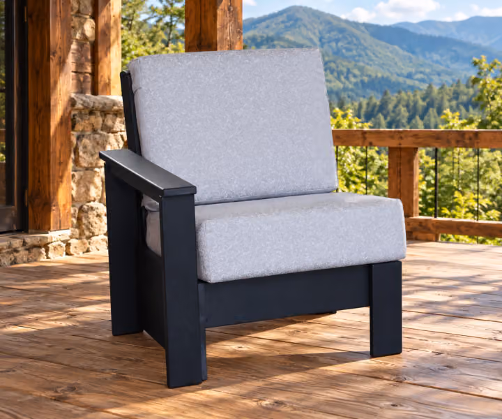 Willow Bay Poly Boardwalk Chair with Righthand Arm