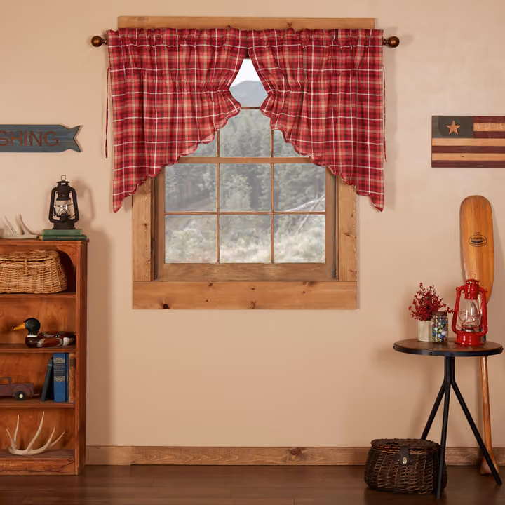 Braxton Scalloped Swag Set of 2
