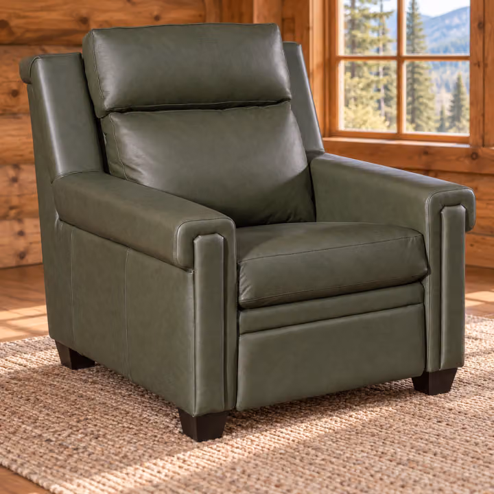Hearthstone Key-Arm Chair
