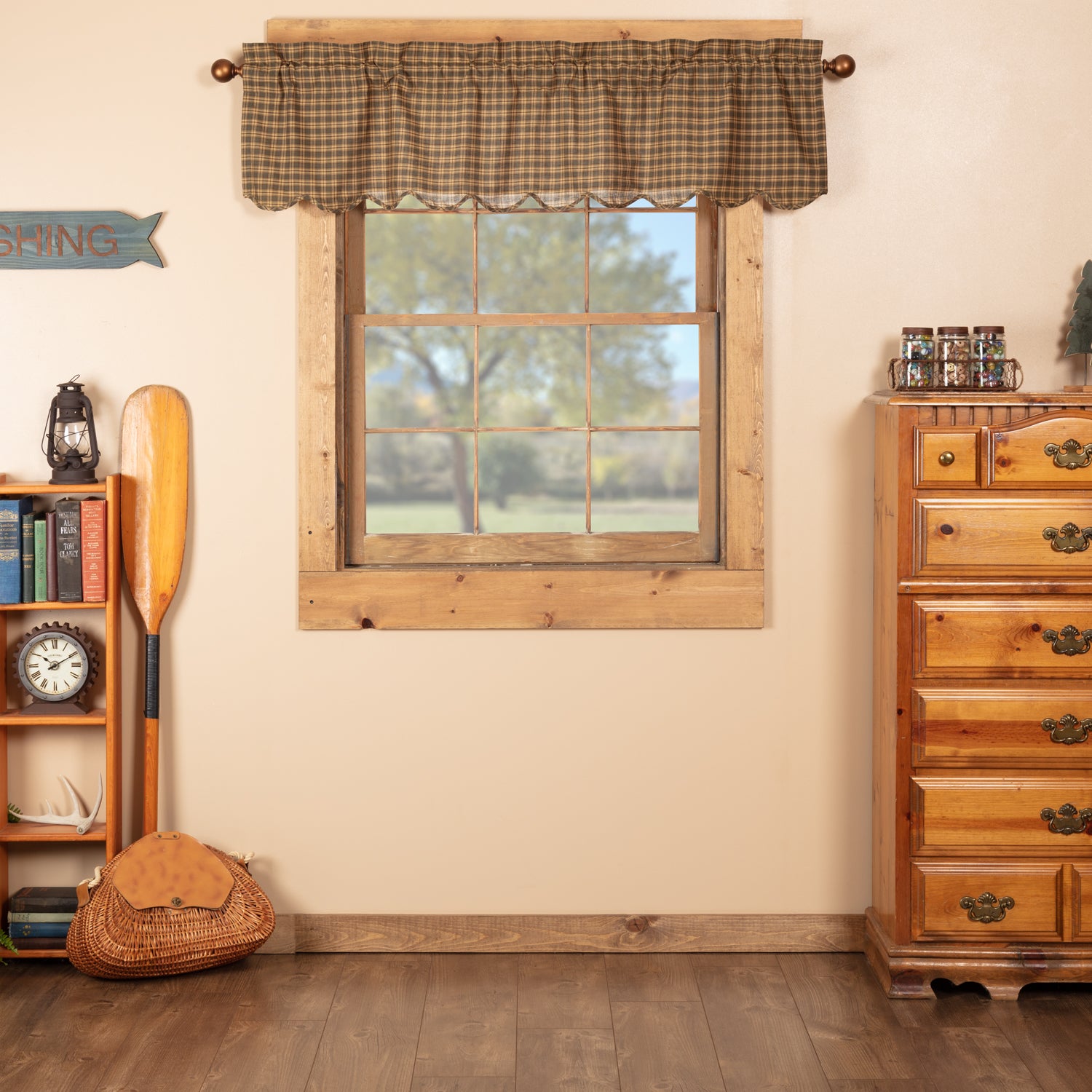 Cedar Ridge Valance Scalloped