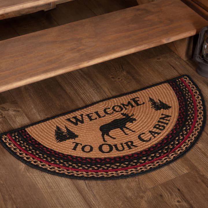 Moose Cabin Welcome Half-Circle Rug — 16½ × 33